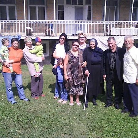 Hotel Kazbegi 1 Bagian luar foto
