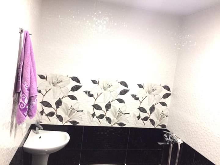 Hotel Kazbegi 1 Bagian luar foto